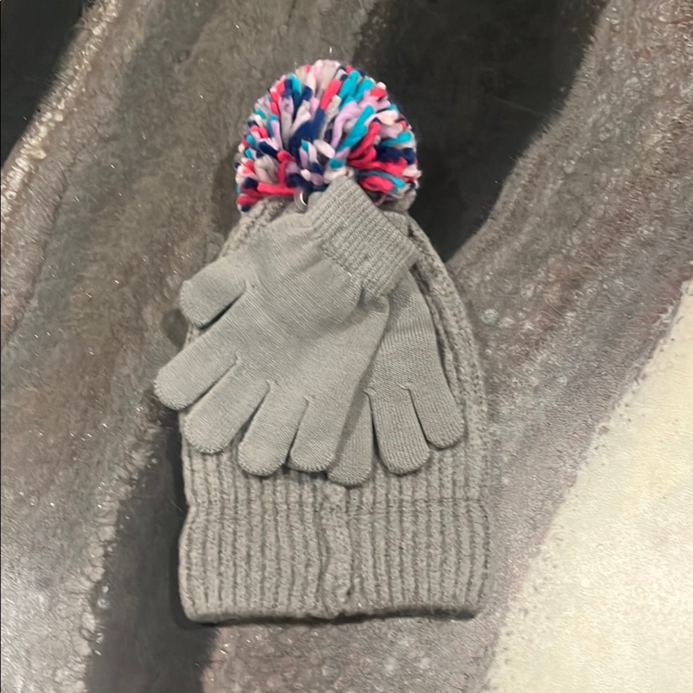 Gray Kids' Knit Hat and Gloves Set with Multicolor Pom-Pom
